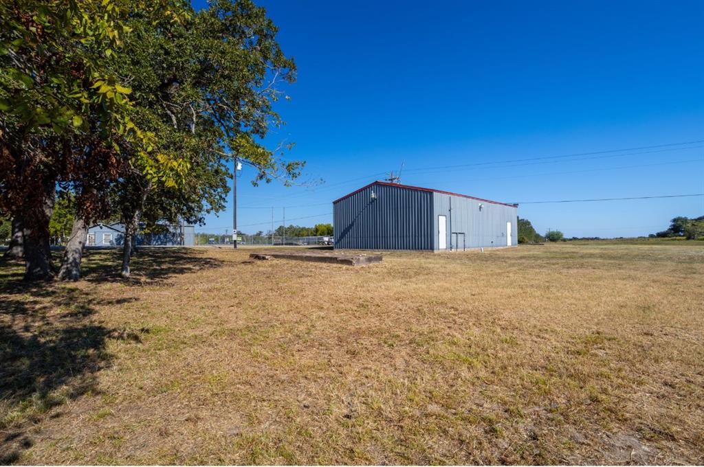 3355 Highway 290, Brenham, Texas image 10