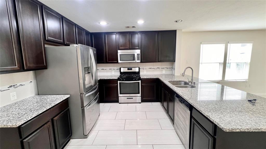 4439 Ashberry Pine Lane