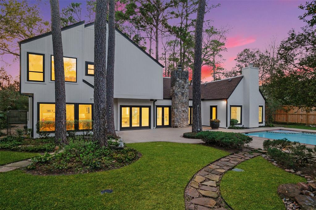 638 Voss Road