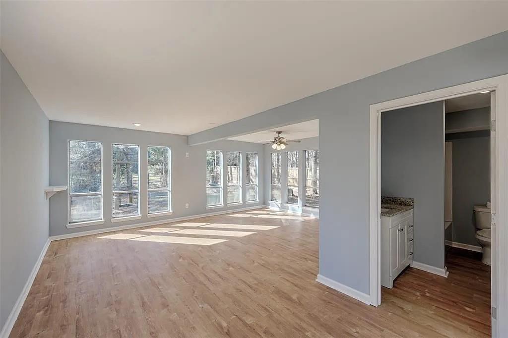 6076 Sinclair Drive