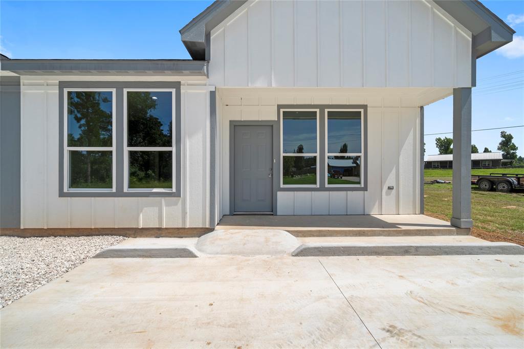 126 Long Drive, Onalaska, Texas image 1