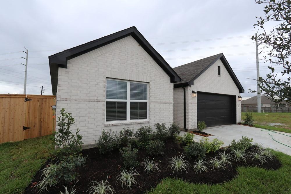 4989 Perennial Lane