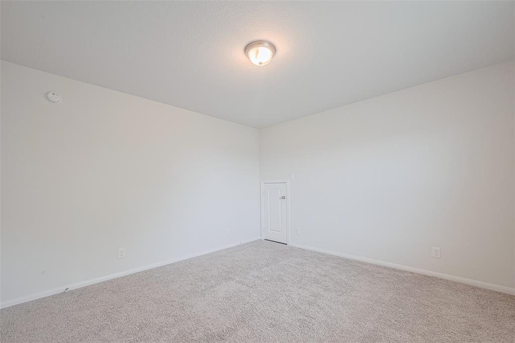17947 Costrell Drive, Hockley, Texas image 32