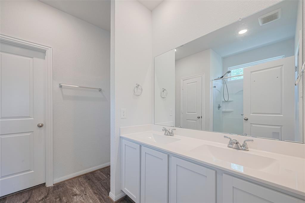 17947 Costrell Drive, Hockley, Texas image 26