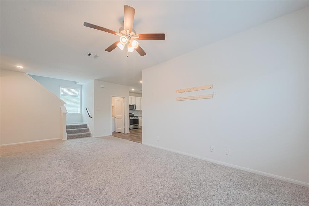 17947 Costrell Drive, Hockley, Texas image 7