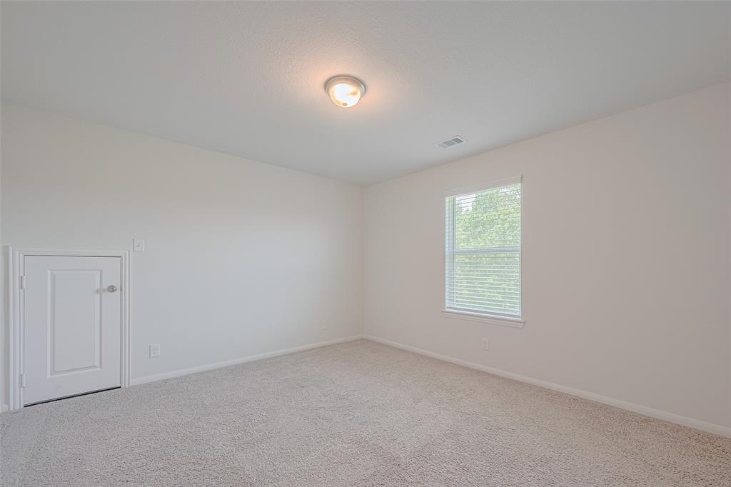 17947 Costrell Drive, Hockley, Texas image 35