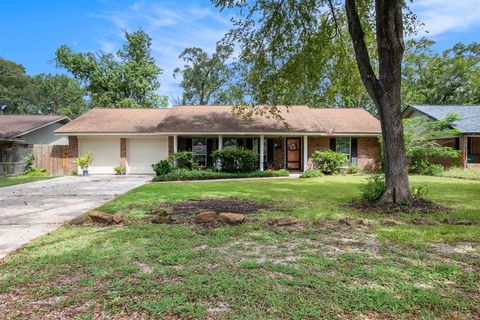 A home in Conroe