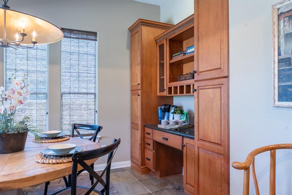 14 Cotillion Court, The Woodlands, Texas image 20