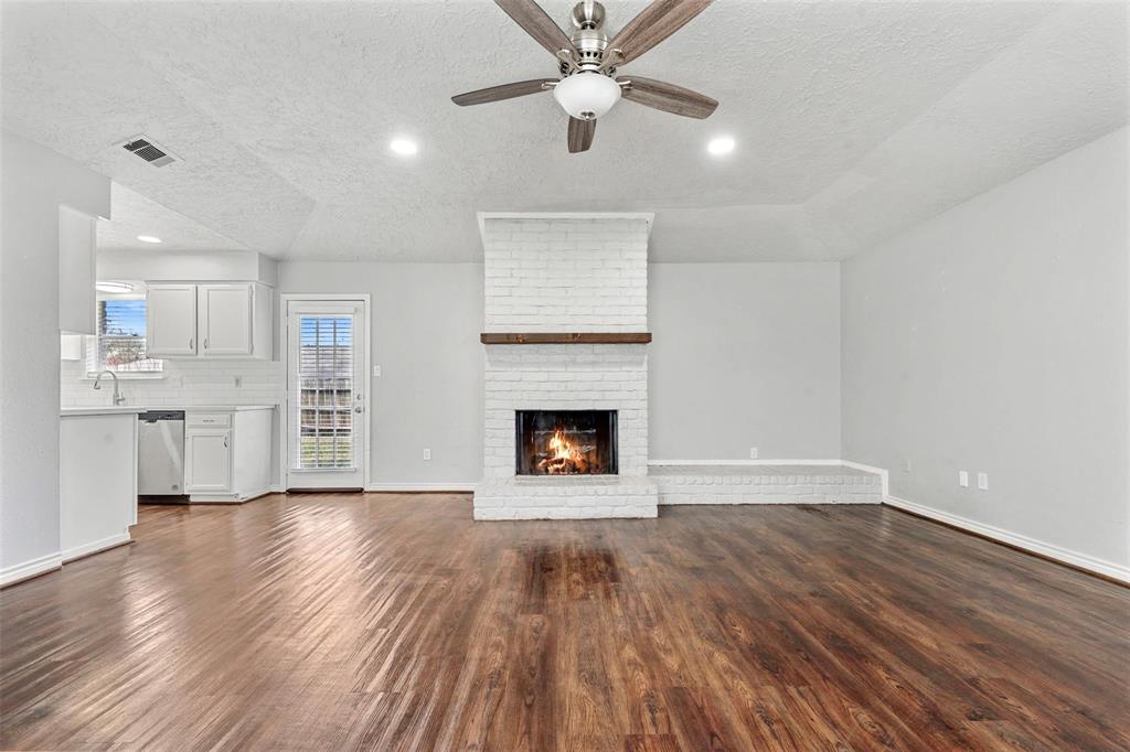16307 Tibet Road, Friendswood, Texas image 8