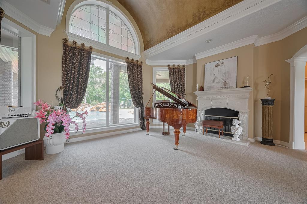 18518 W Paloma Lago Circle, Cypress, Texas image 8