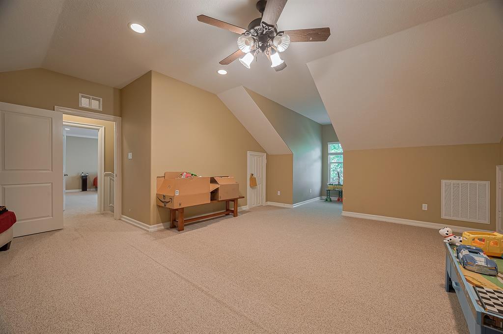 18518 W Paloma Lago Circle, Cypress, Texas image 21