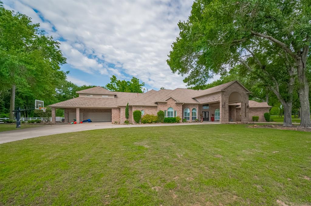 18518 W Paloma Lago Circle
