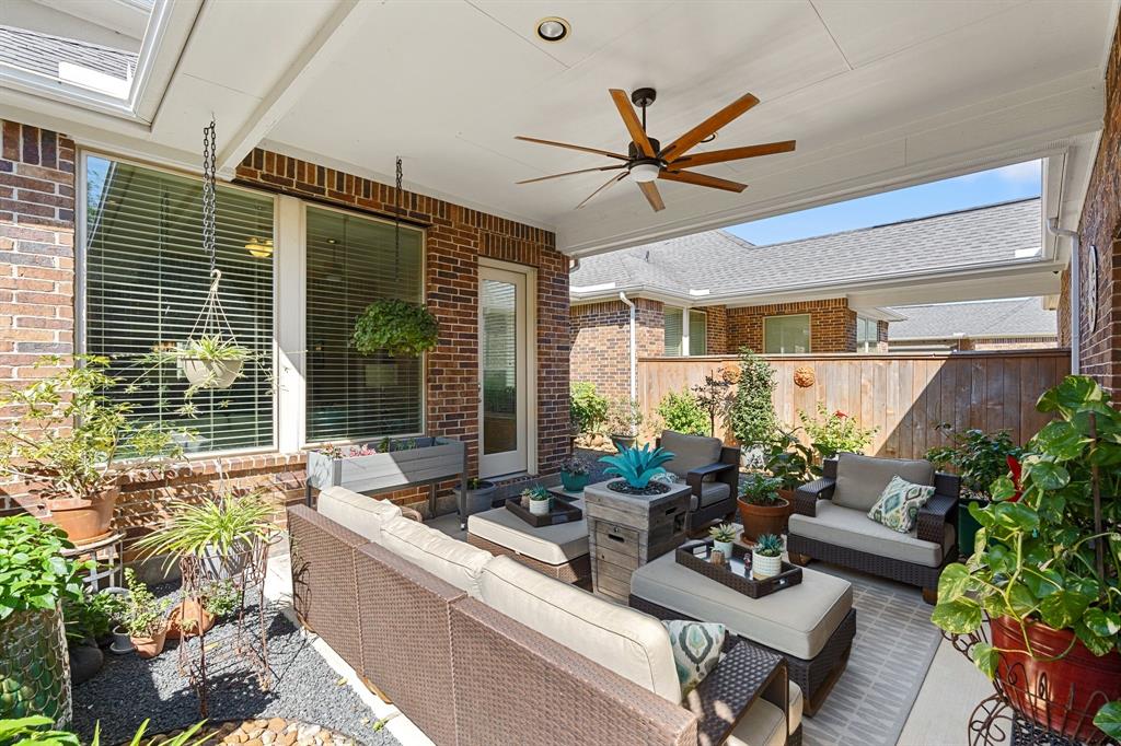 542 Imperial Boulevard, Sugar Land, Texas image 5