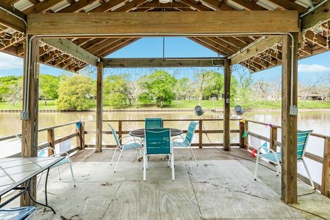 A home in Brazoria