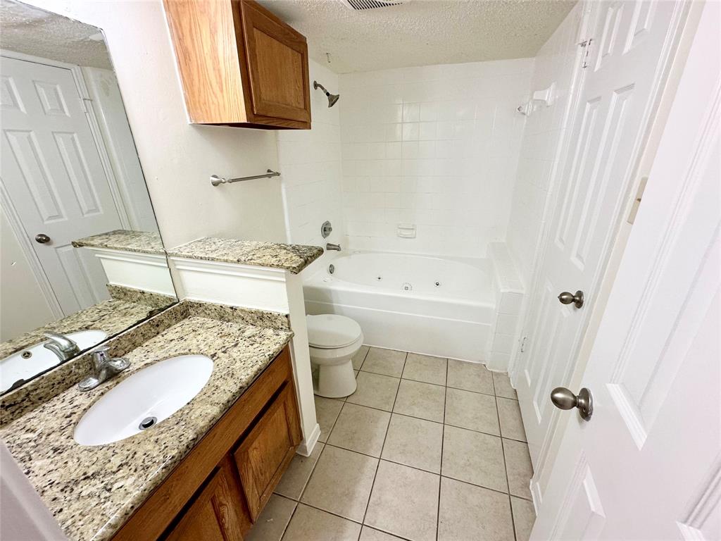 2300 Old Spanish Trail 1074