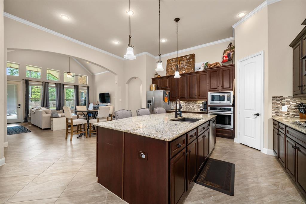 6306 Sunstone Falls, Katy, Texas image 13