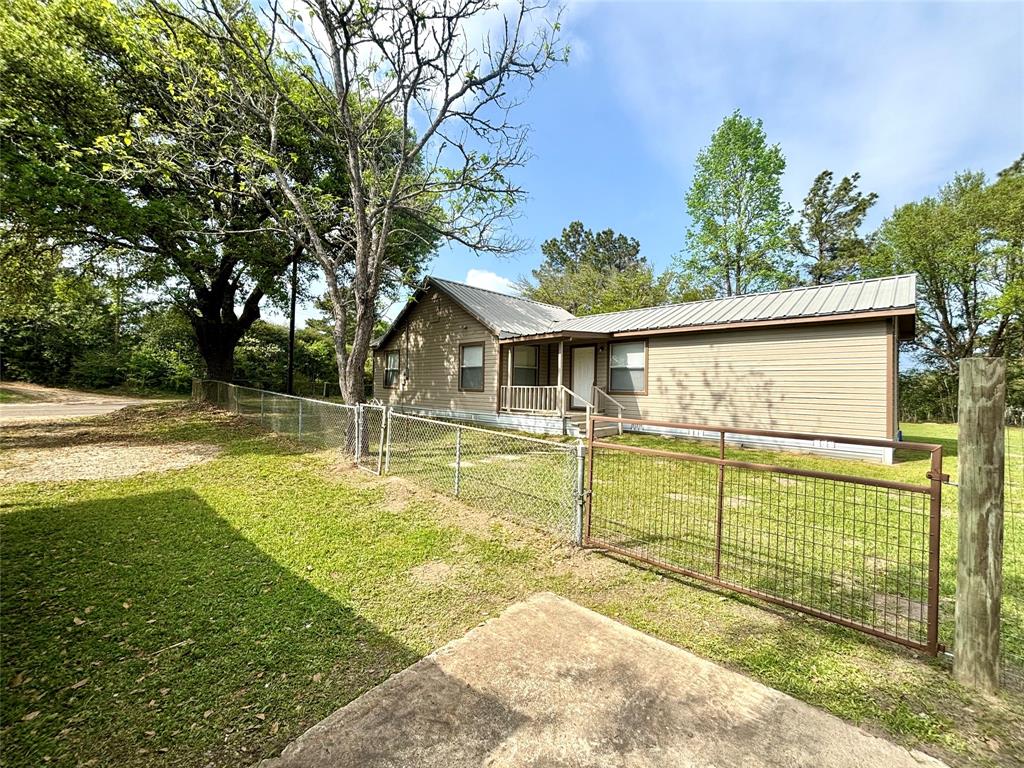 909 W Elder St, Colmesneil, Texas image 8