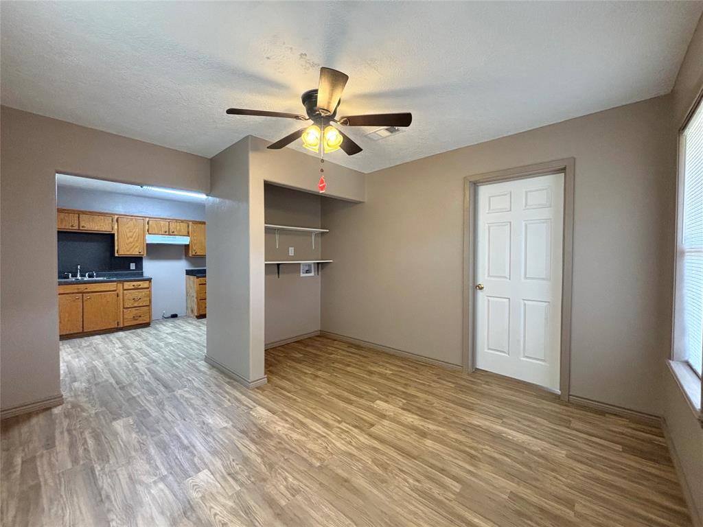 909 W Elder St, Colmesneil, Texas image 17