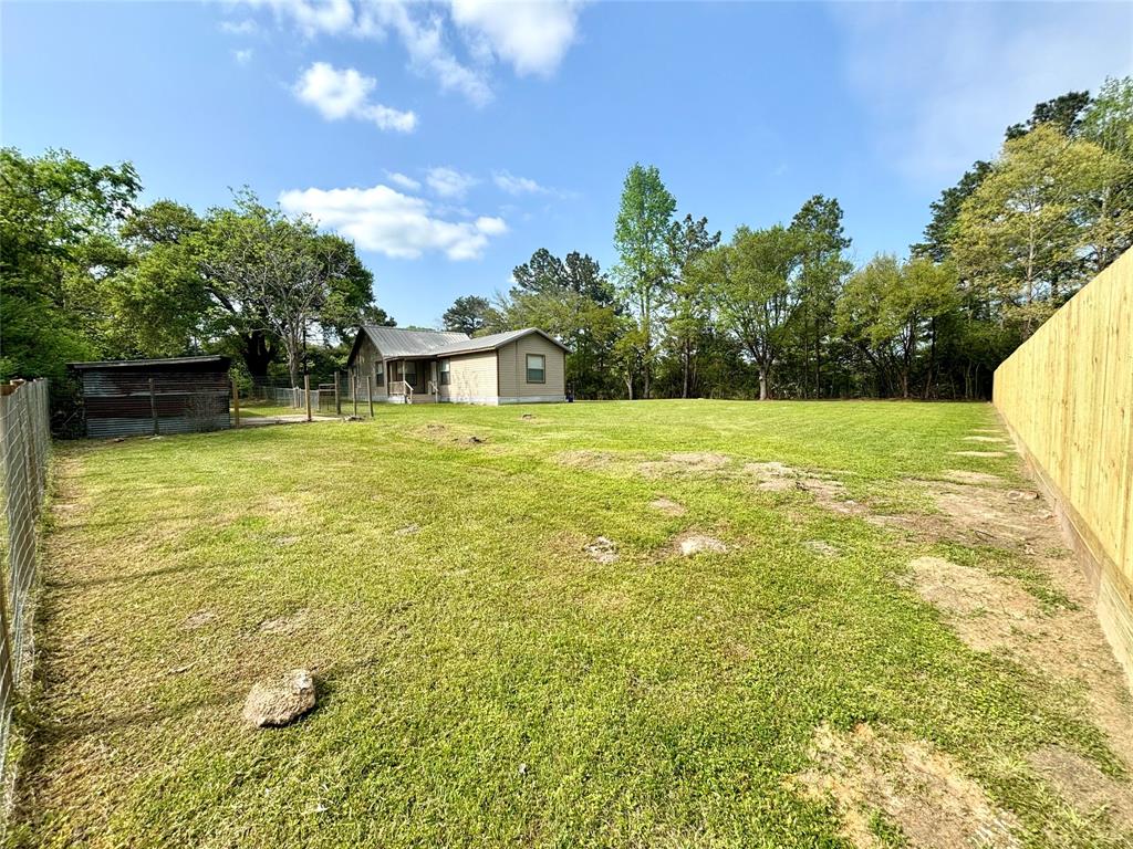 909 W Elder St, Colmesneil, Texas image 24