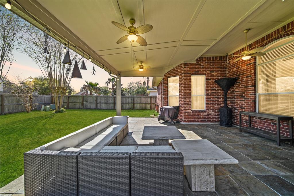 1003 Vatican Court, Pearland, Texas image 33