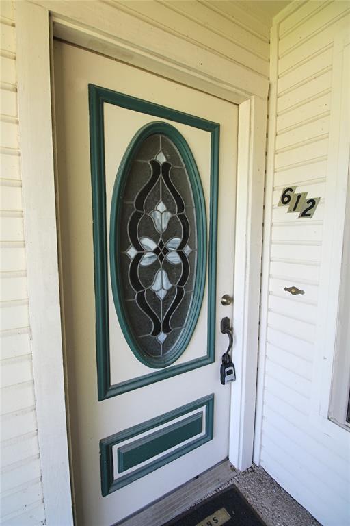 612 Regina Drive, Hewitt, Texas image 3