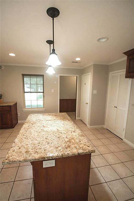 612 Regina Drive, Hewitt, Texas image 13