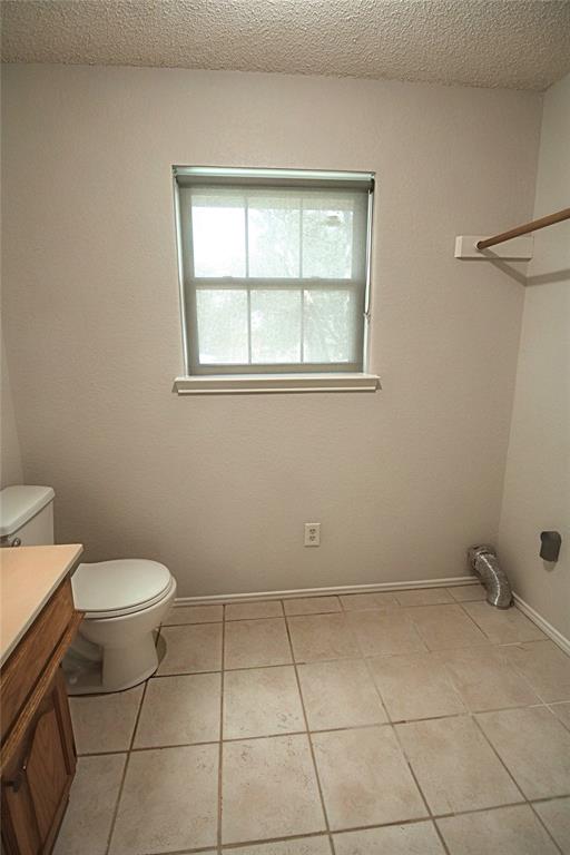 612 Regina Drive, Hewitt, Texas image 7