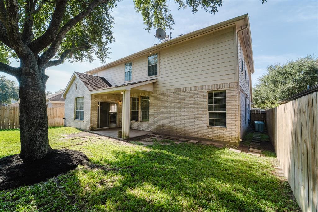 1827 Mill Crossing Lane, Katy, Texas image 32