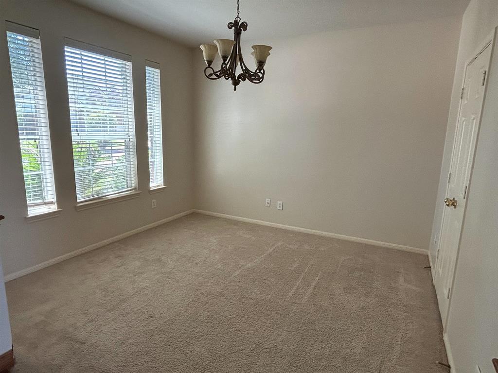 3906 Camelia Glen Lane, Fresno, Texas image 7