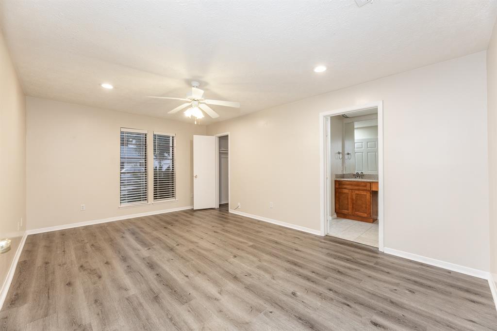 2543 Sage Brush Lane, Sugar Land, Texas image 20