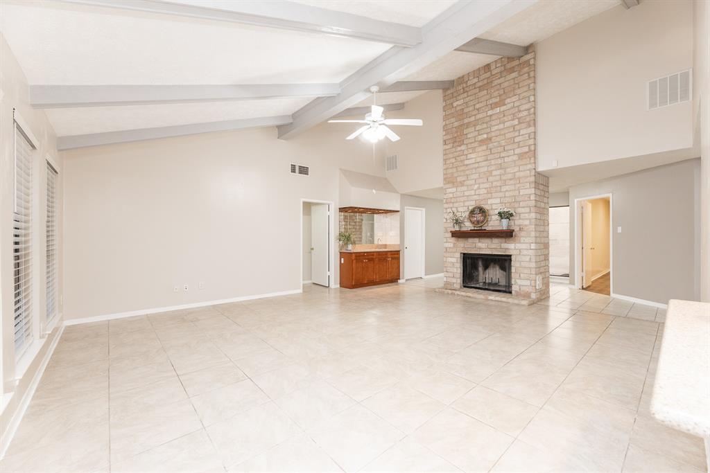 2543 Sage Brush Lane, Sugar Land, Texas image 12