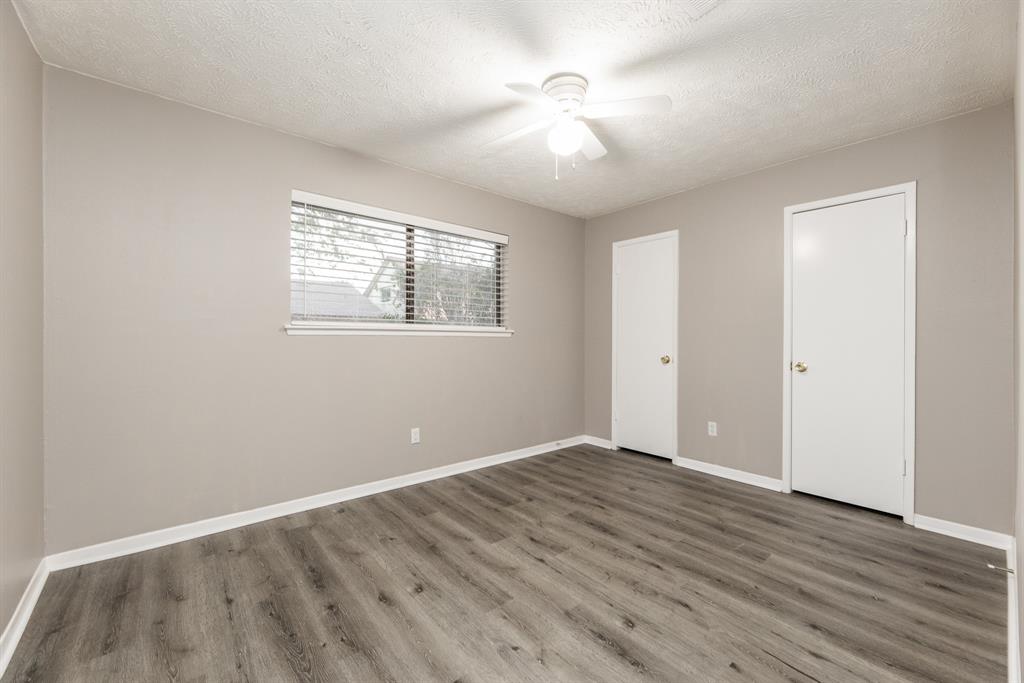 2543 Sage Brush Lane, Sugar Land, Texas image 27