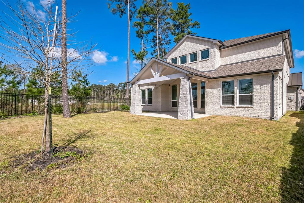 18008 Blu Terrace Drive, Conroe, Texas image 25