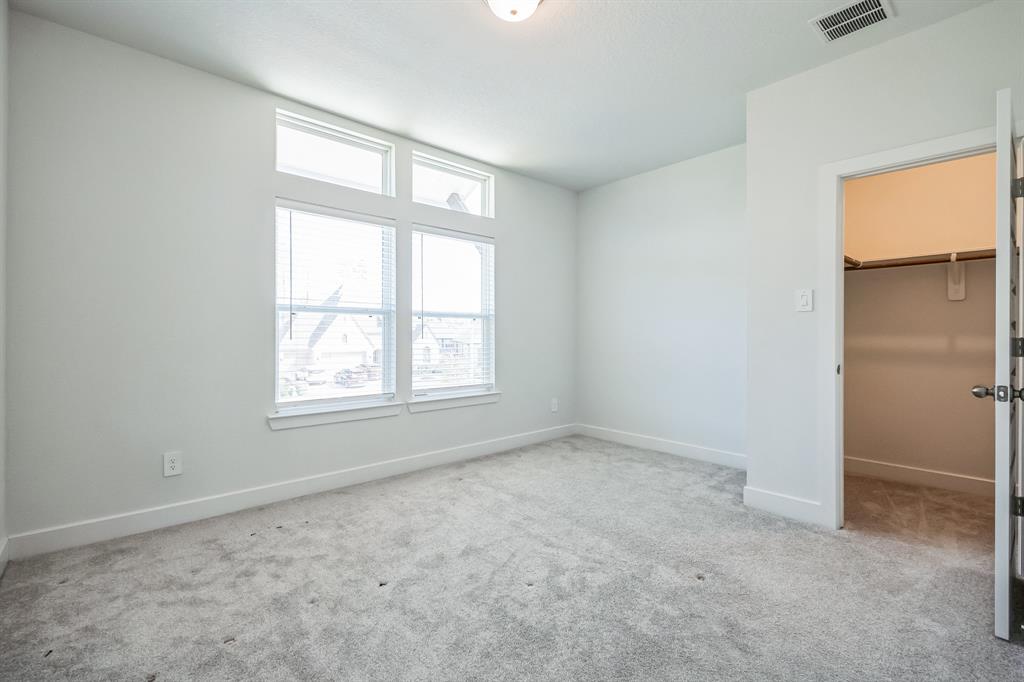 18008 Blu Terrace Drive, Conroe, Texas image 19