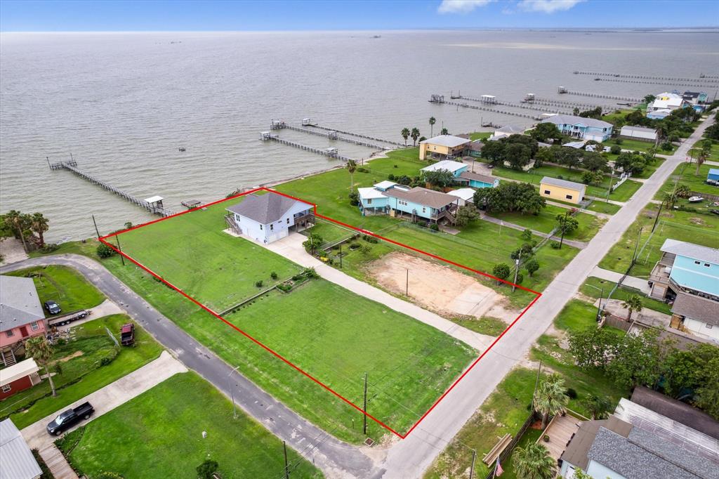 807 5th Street St, San Leon, Texas image 3