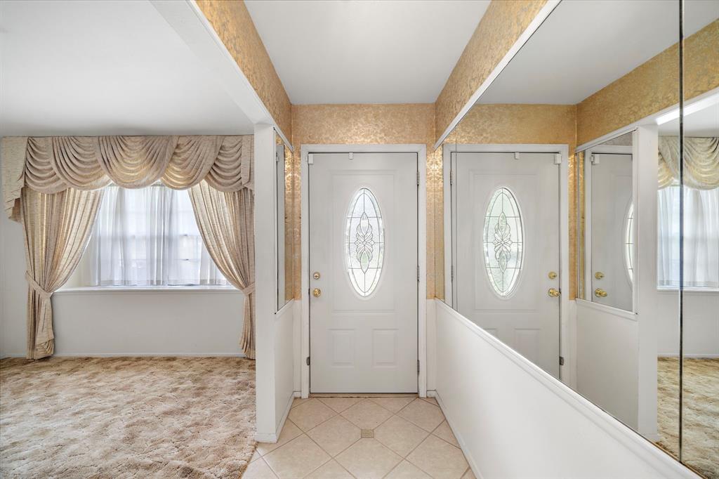 6135 Spruce Forest Drive, Houston, Texas image 3