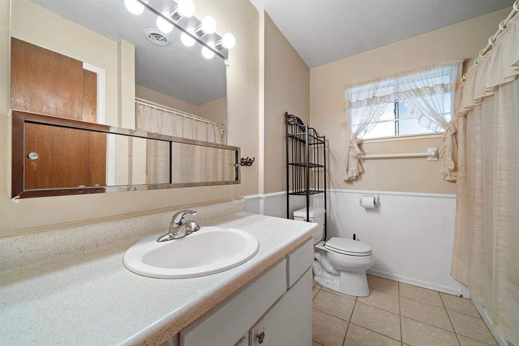 6135 Spruce Forest Drive, Houston, Texas image 18