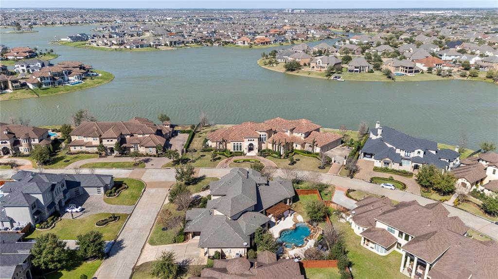 10210 Llano River Lane, Cypress, Texas image 4
