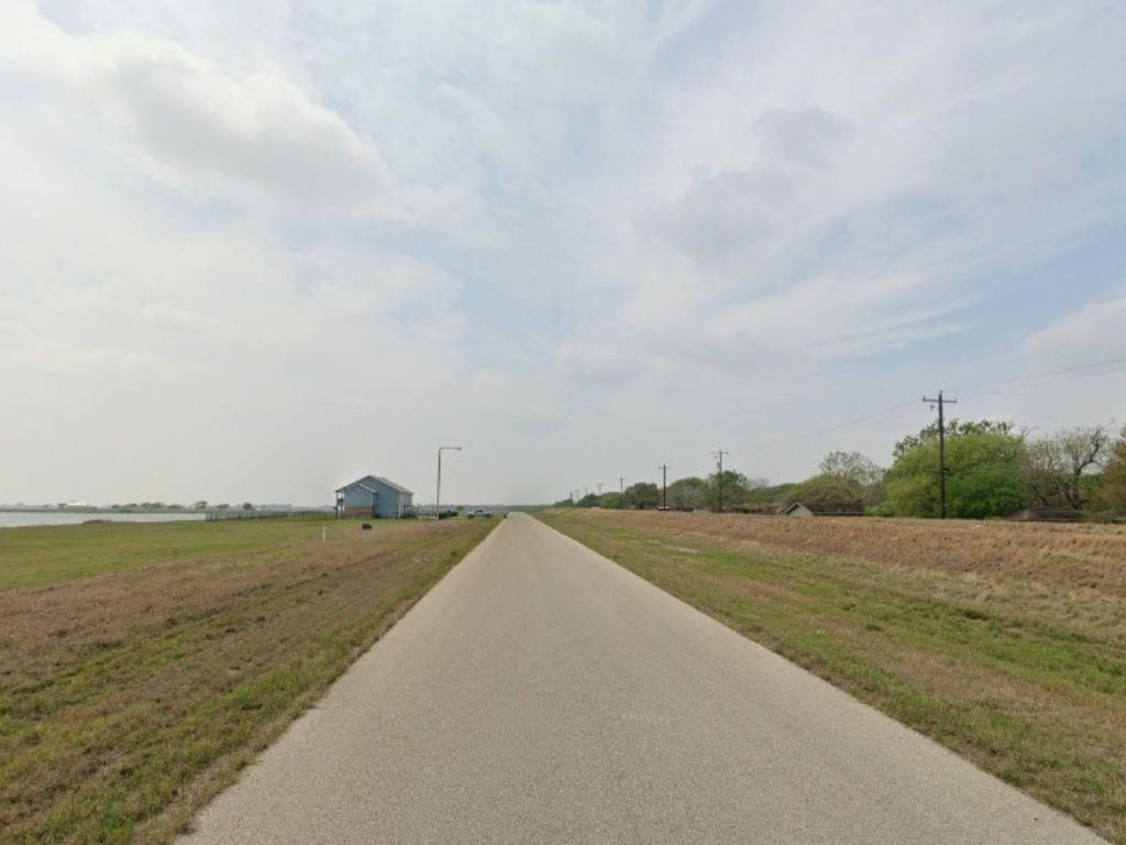 Redfish Retreat Drive, Port Lavaca, Texas image 3