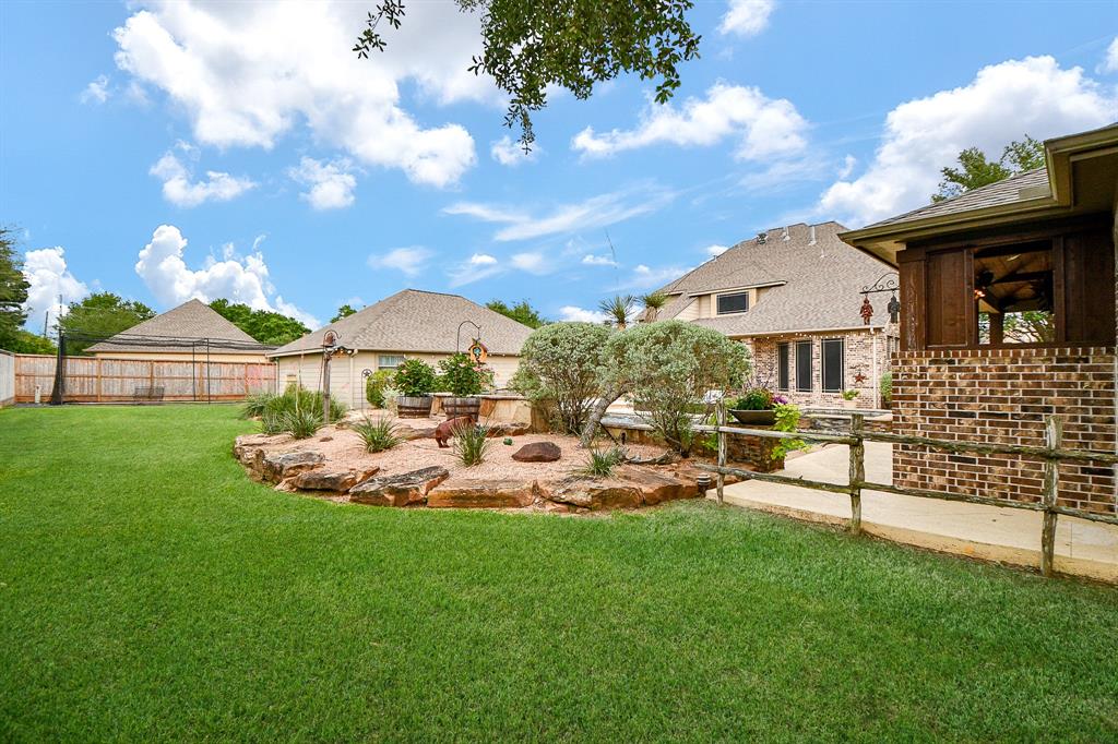 17819 Refuge Lake Drive, Cypress, Texas image 5