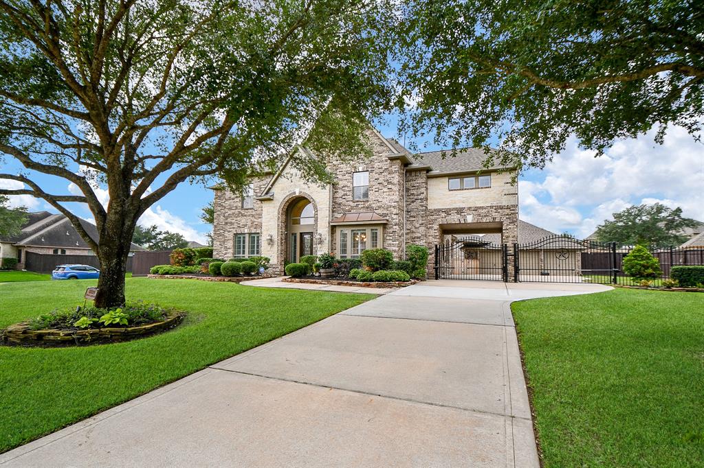 17819 Refuge Lake Drive, Cypress, Texas image 2