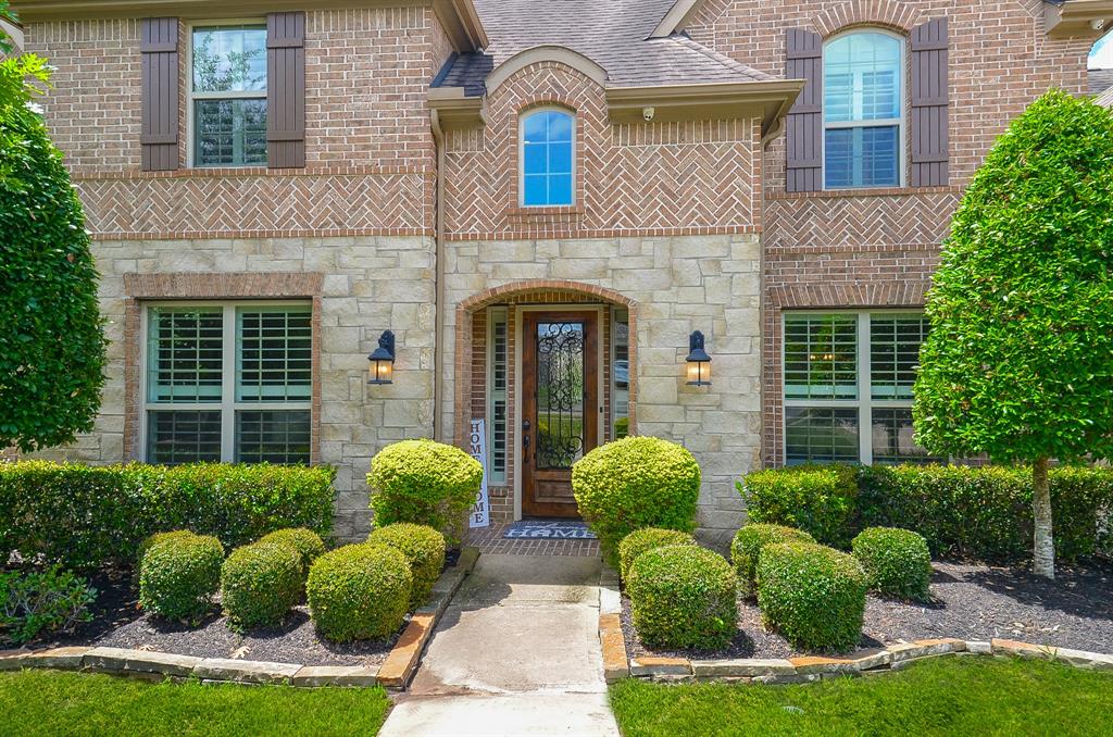 30915 Shady Oak Drive