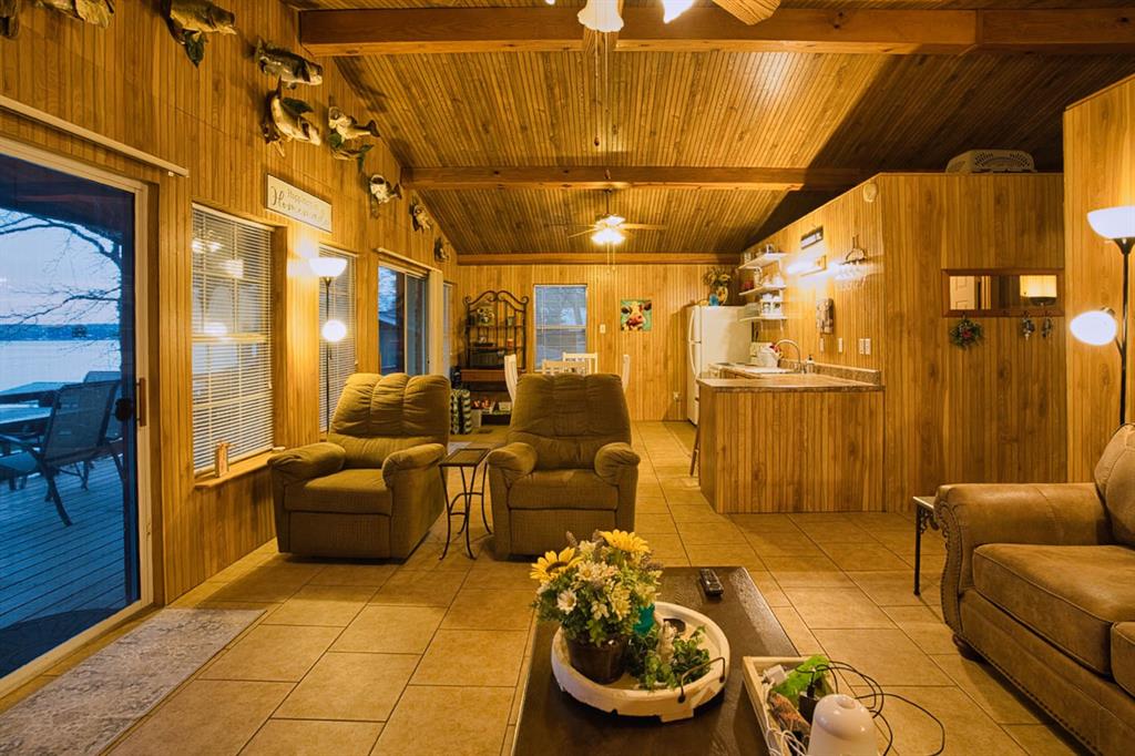 402 Dogwood Lane, Crockett, Texas image 14