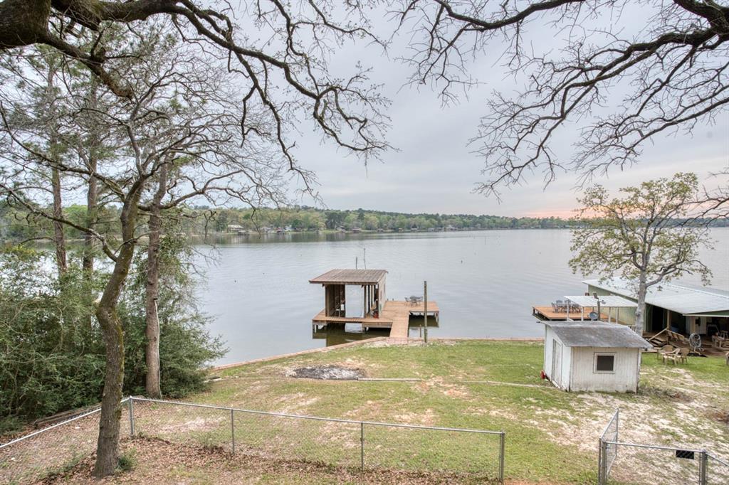 402 Dogwood Lane, Crockett, Texas image 7