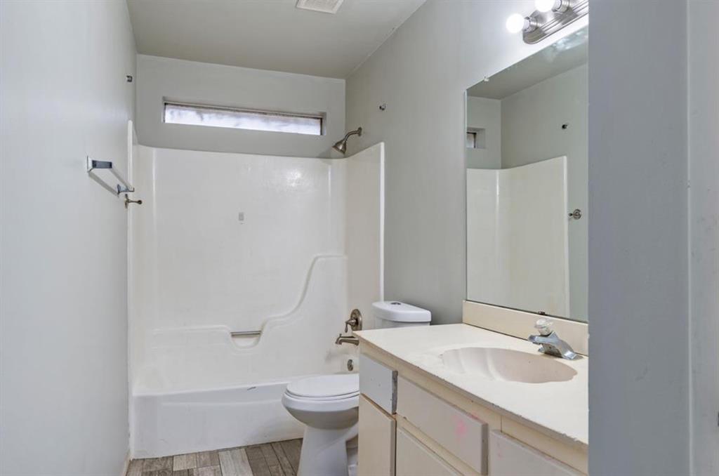 3710 Fern View Drive, Kingwood, Texas image 17