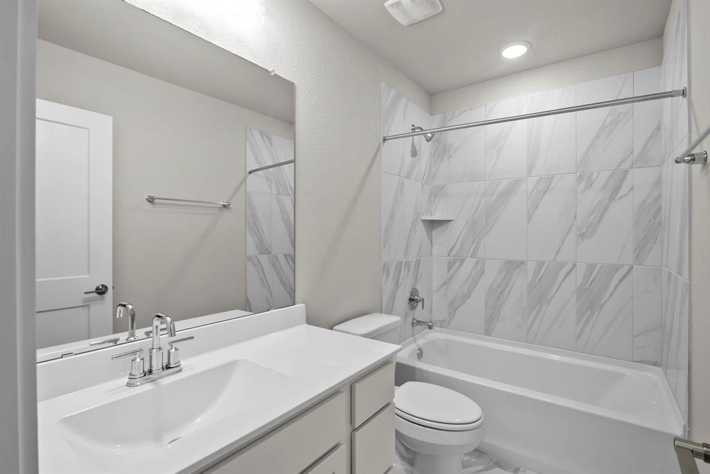 21915 Hibiscus Hedge Trail, Tomball, Texas image 11