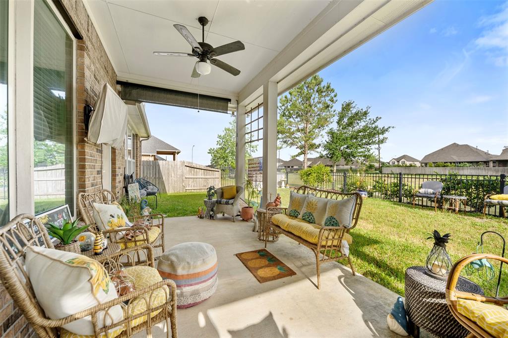 15326 Greenford Glen Drive, Cypress, Texas image 31