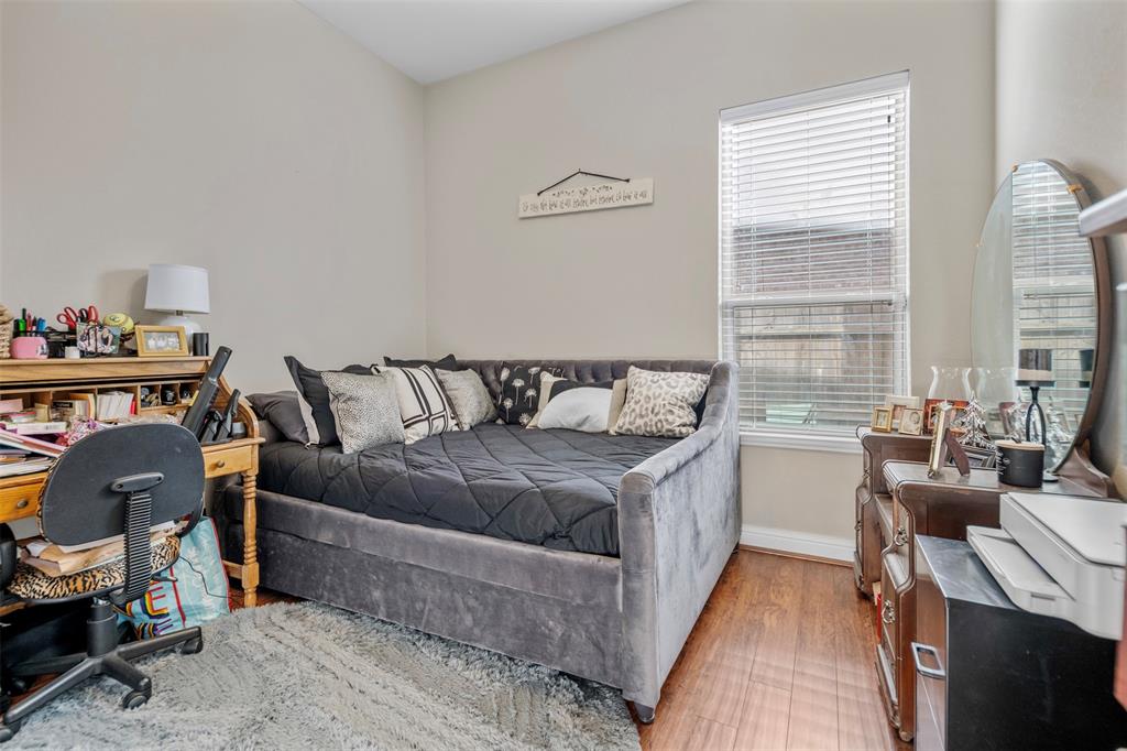 15326 Greenford Glen Drive, Cypress, Texas image 24