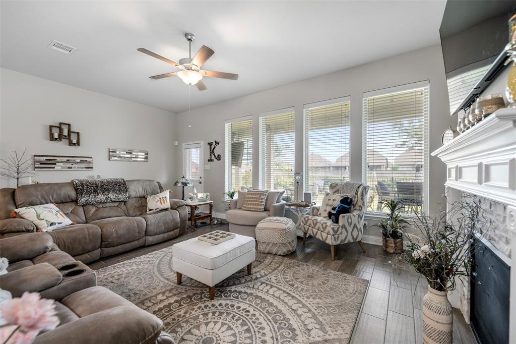 15326 Greenford Glen Drive, Cypress, Texas image 17