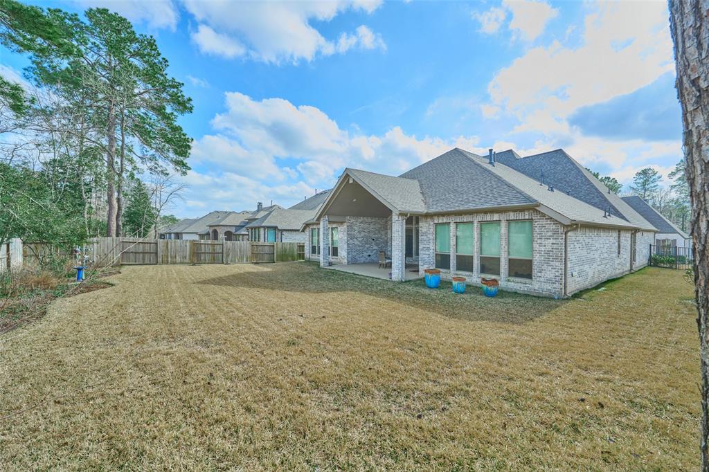 136 Hushed Nightfall Court, Conroe, Texas image 39